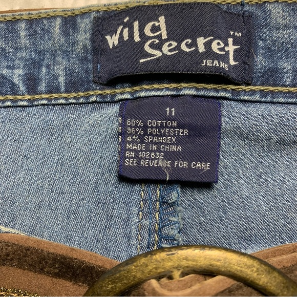 Vintage Y2K Wild Secret Jeans Embroidered Rhinestones Flared Size 11 - Picture 11 of 16